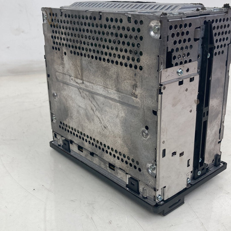 1998-2000 Volvo V70 S70 AM FM Stereo Radio CD Tape Player Head Unit OEM #5197M