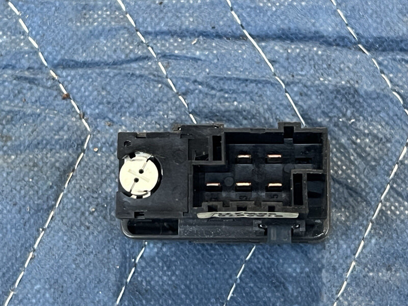 1998-2000 Volvo V70R V70 S70 P80 Rear Fog Light Switch 9162976 OEM #4148E