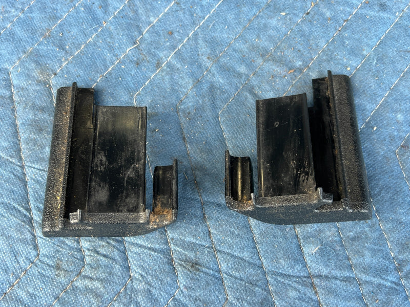 1996-2003 Mercedes W210 E320 Seat Bolt Hardware & Trim Cover Set OEM #4673EM