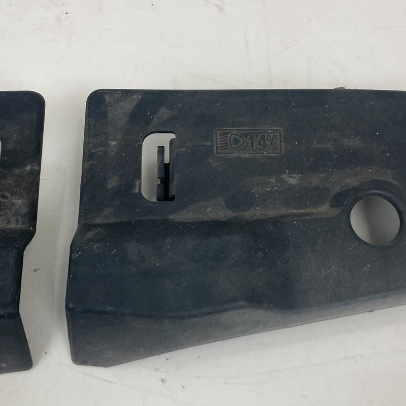 1999-2004 Land Rover Discovery II L550 Headlight Finisher Cover DEB100100 DEB100110 OEM #5065M