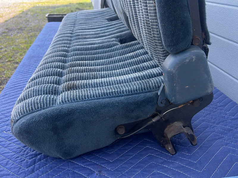 1988-1994 Chevrolet Silverado Ext Cab Rear Bench Seat Two-Tone Blue OEM #5532EM