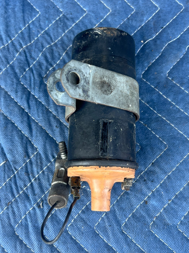 1967-1974 Volvo 140 142 144 145 Bosch Engine Ignition Coil 0221102054 OE #4925EM
