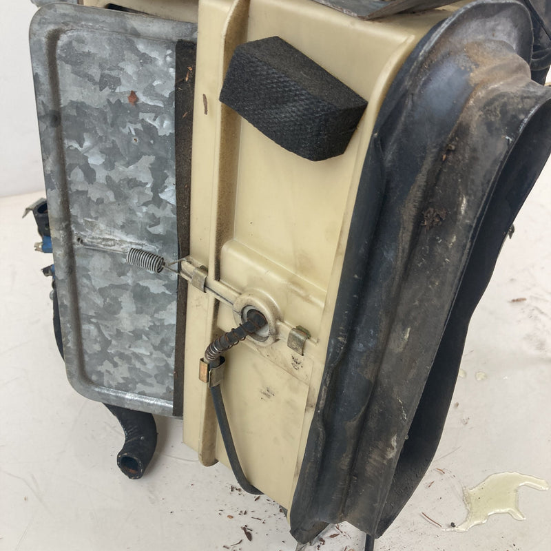 1981-1985 Volvo 240 245 HVAC Box Heater Core AC Assembly 1259981 OEM