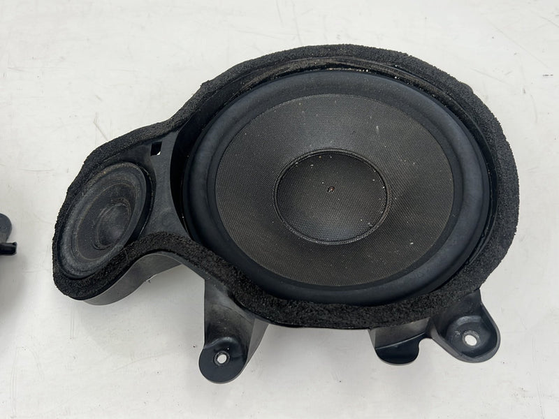 2004-2007 Volvo S60R V70R Front Door Speaker Pair 9472753, 3533967 OEM #6054EM