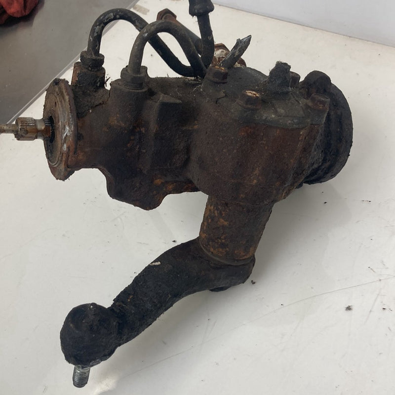 1995-1998 Chevrolet Silverado 2500 GMT400 Power Steering Box 19321396 OEM