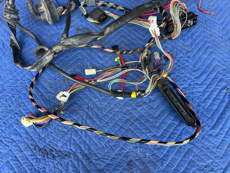 1989-1995 Volvo 740 940 Sedan Passenger Right Engine Wiring Harness OEM #3641EM