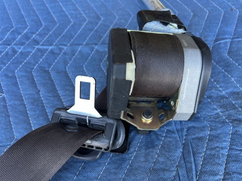 1998-2003 Jaguar XJR XJ8 Driver Front Seat Belt Retractor Left OEM #4626E