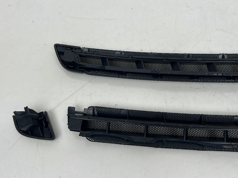 2004-2007 Volvo S60R V70R Windshield Dash Defroster Vent Grille Trim OEM #5748EM