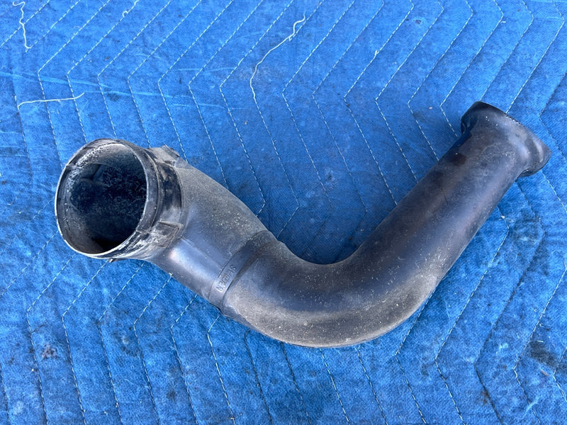 1986-1993 Volvo 240 244 245 Air Intake Tube Hose Inlet 1306688 OEM #4350EM