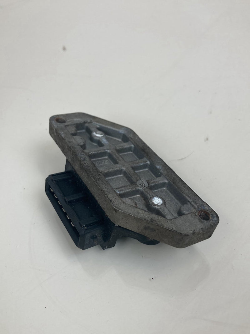 1992 Volvo 940 944 - Ignition Control Module EZK