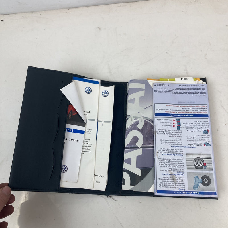 2001-2005 Volkswagen Passat Owners Manual Book OEM #5526M