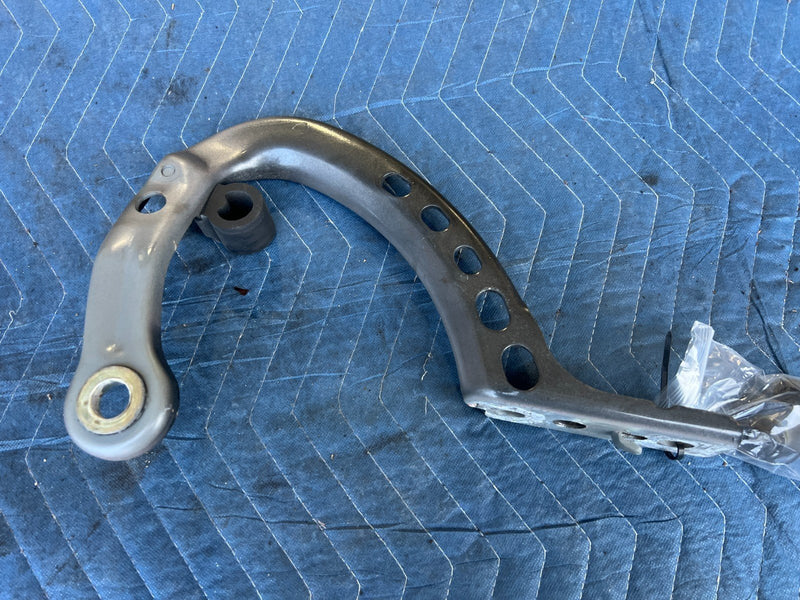 1989-1995 Volvo 740 940 Sedan Rear RH & LH Trunk Deck Lid Hinge Pair OEM #3742EM