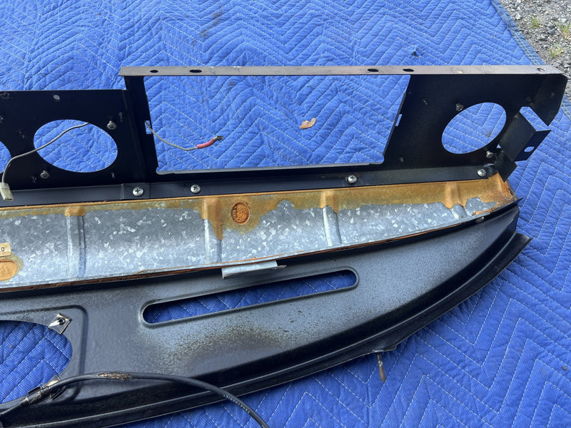 1967-1974 Volvo 140 142 Dash Pad Dashboard Trim Black OEM #5080EM