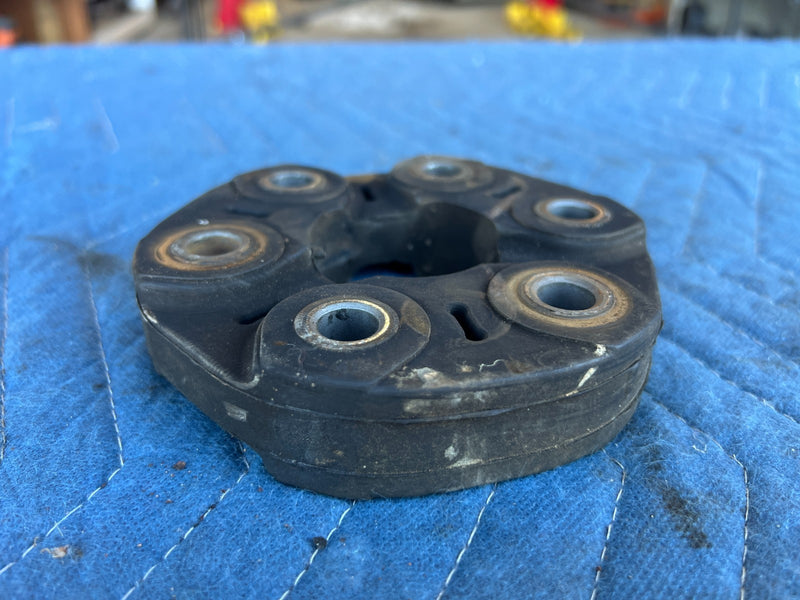 2000-2005 BMW 330xi 325xi E46 AWD Driveshaft Propeller Flex Joint OEM #4827EM