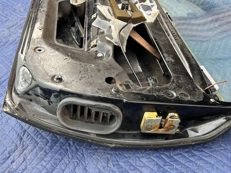 1983-1985 Porsche 944 Front Passenger Right Door Assembly Black OEM #5718EM