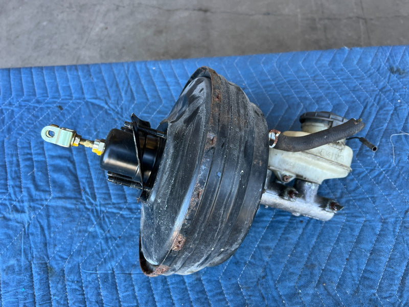 1998-2002 Honda Accord Brake Booster, Reservoir, Master Cylinder OEM #2025CN
