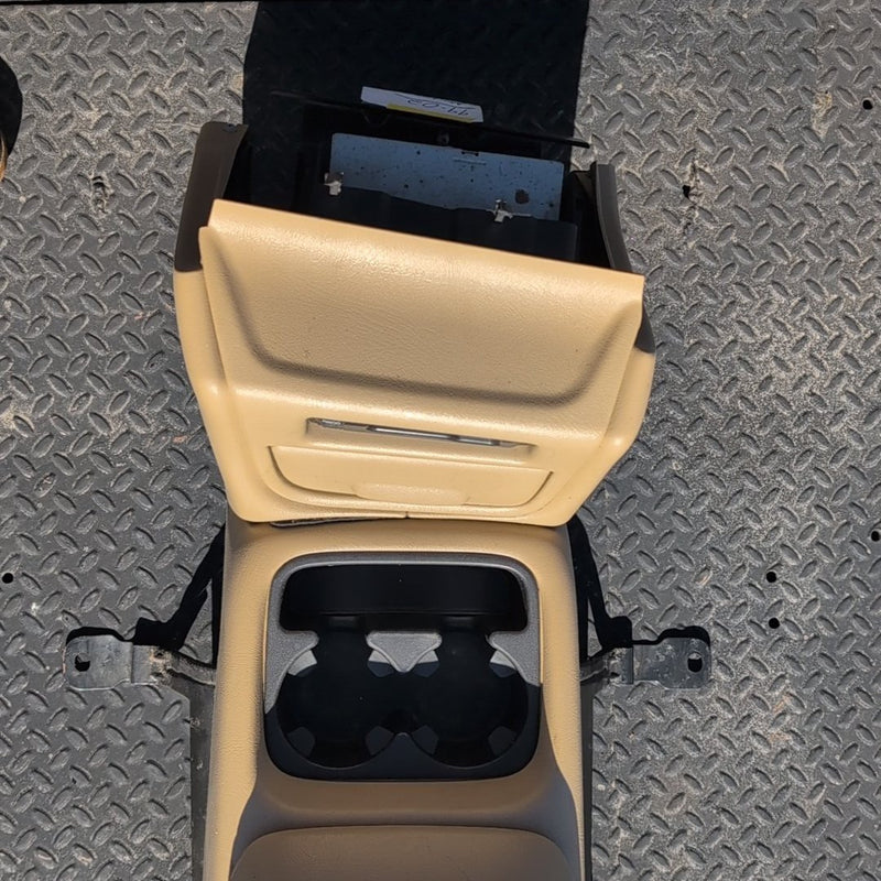1999-2002 Chevrolet Silverado Center Console Assembly Tan Lid Mounts 15037198