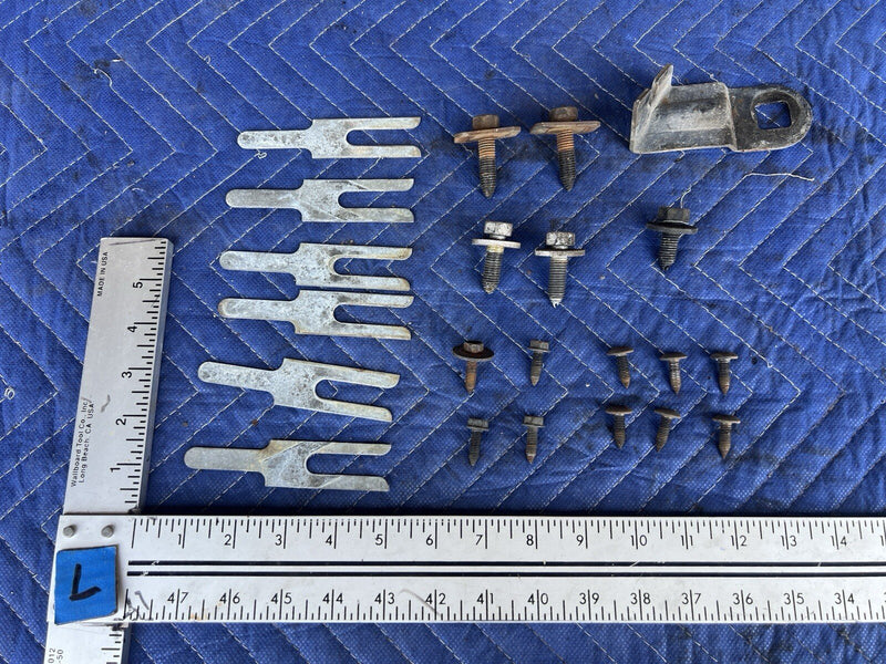 1980-1985 Cadillac Seville Front Pass Fender Right Hardware Bolts OEM #3364M