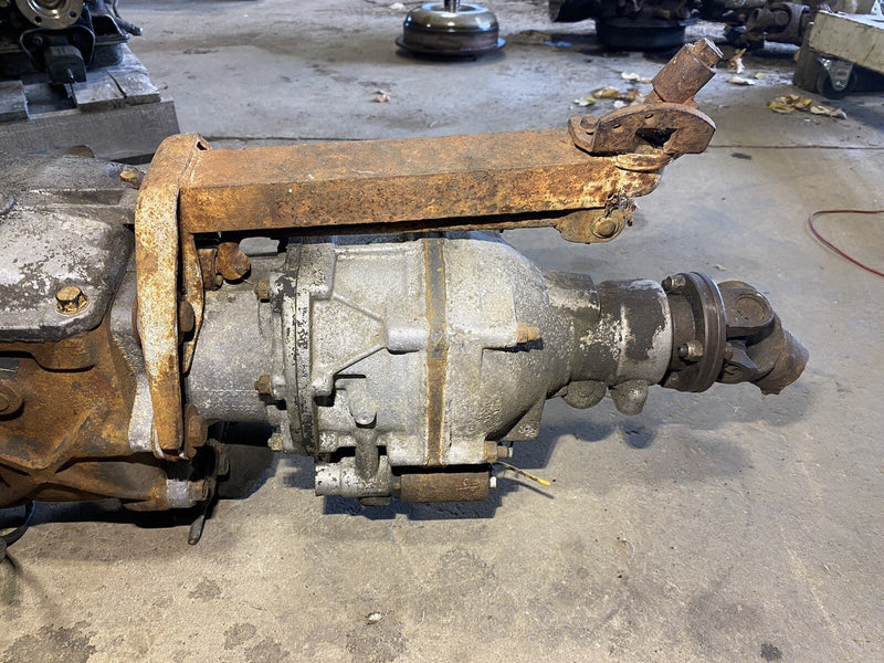 Volvo 240 M46 w/Overdrive Manual Transmission J Type 244 245 Laycock #3016E