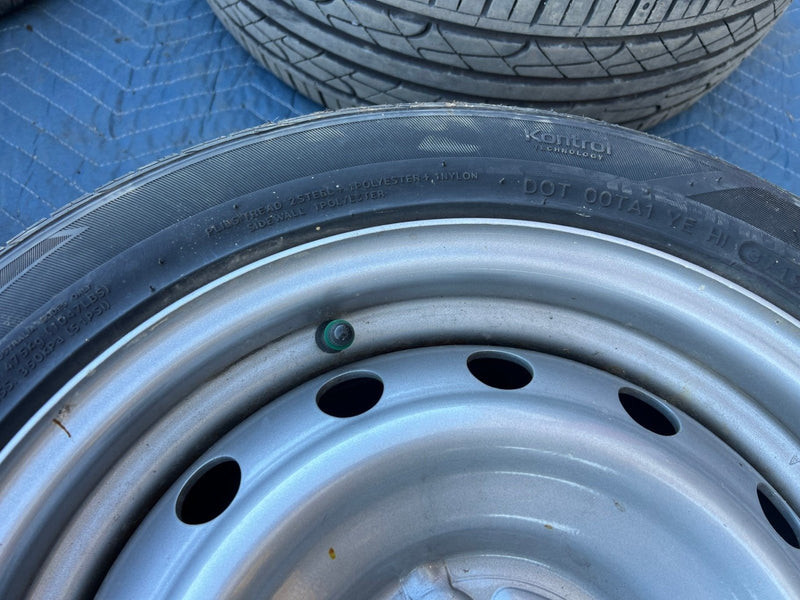 1985-1992 Volkswagen Golf Wheel Set 195/50R15 OEM