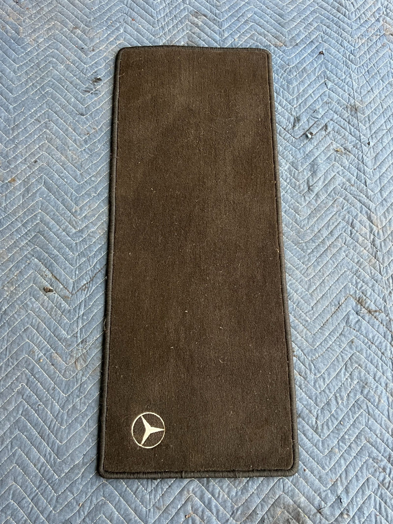 1998-2003 Mercedes W210 E320 Wagon Rear Gate Cargo Carpet Floor Mat OEM #4737EM