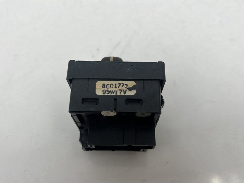 1998-2000 Volvo V70 S70 Dash Headlight Lamp Switch 8601773 OEM