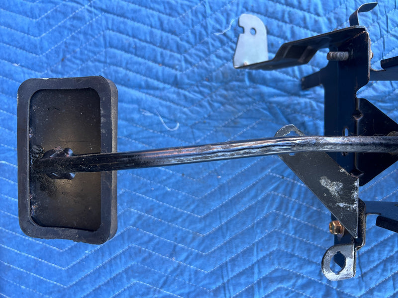 1986-1993 Volvo 240 244 Sedan Brake Pedal Lever Assembly OEM #4271EM