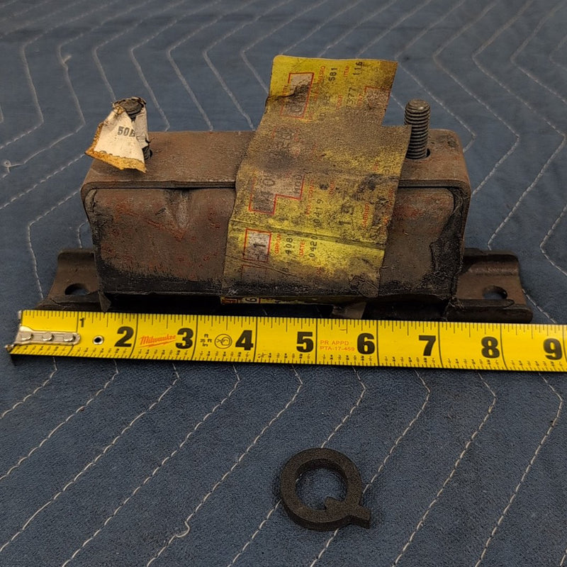 1988 Chevrolet Silverado 1500 - Automatic Transmission Mount Bracket PN: 14049626