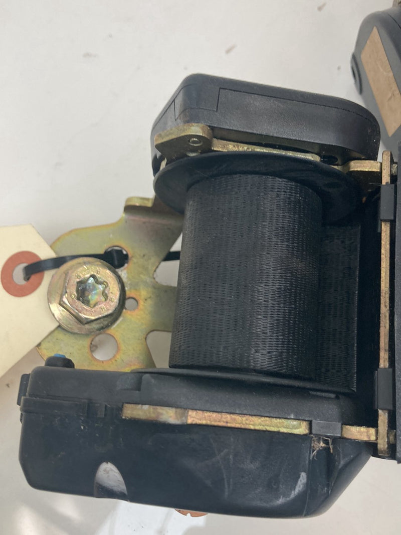 1992 Volvo 940 944 - Seat Belt Front Left PN: 3539349 352747