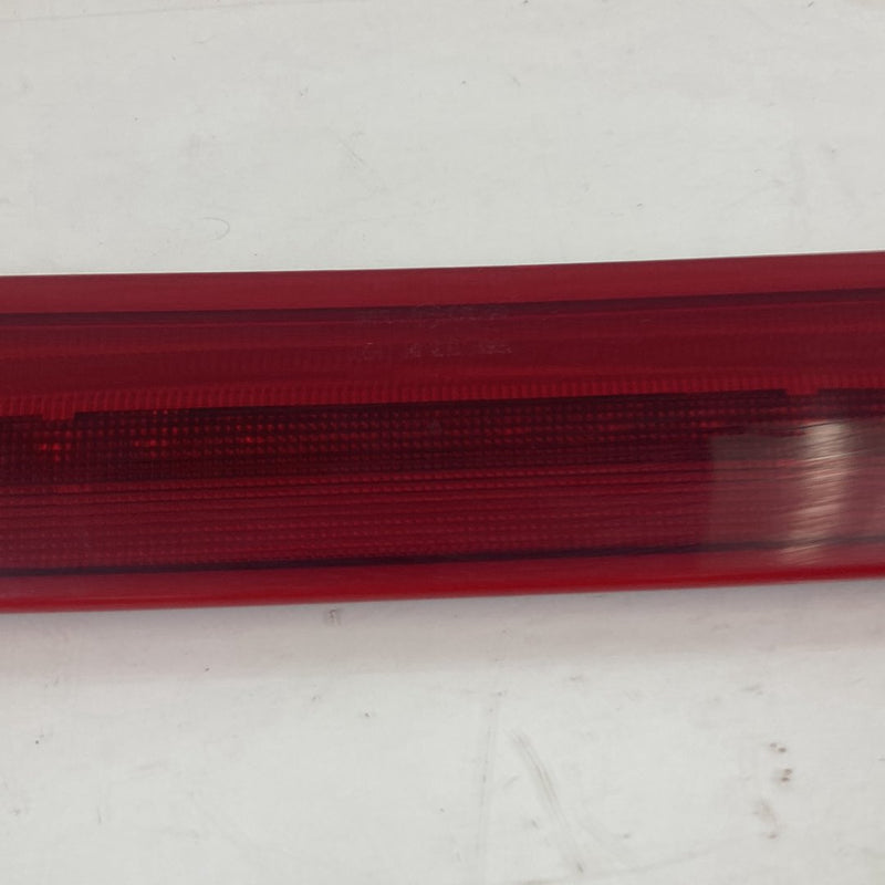 2005 Volvo XC90 I 275 Third Brake Light Center 9483947 7596 OEM #4818M