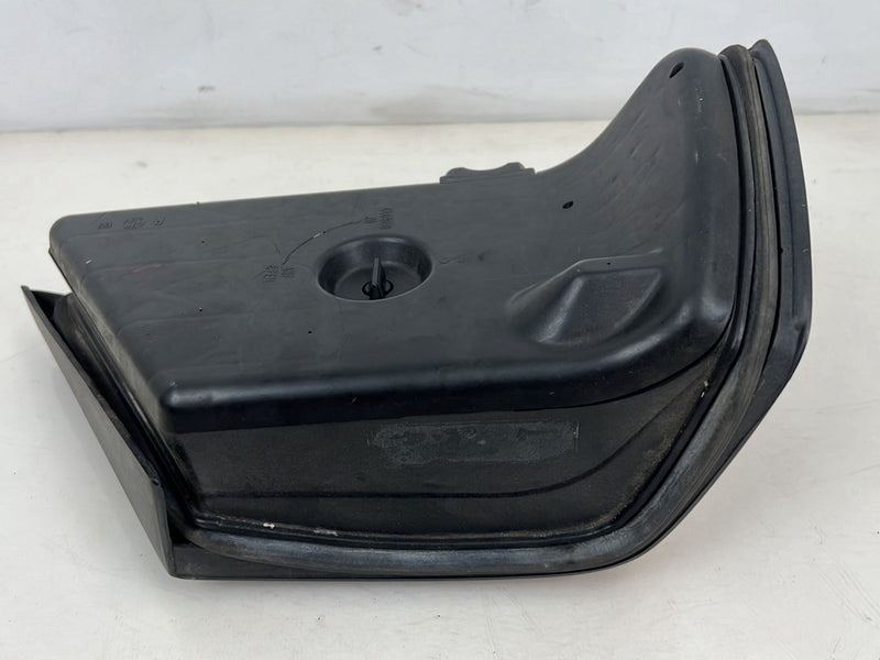 1986-1995 Mercedes-Benz 300D W124 Passenger Right Tail Light Lamp OEM #6058EM