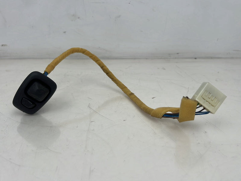 1998-2000 Volvo V70 S70 Driver Left Door Mirror Adjuster Switch OEM