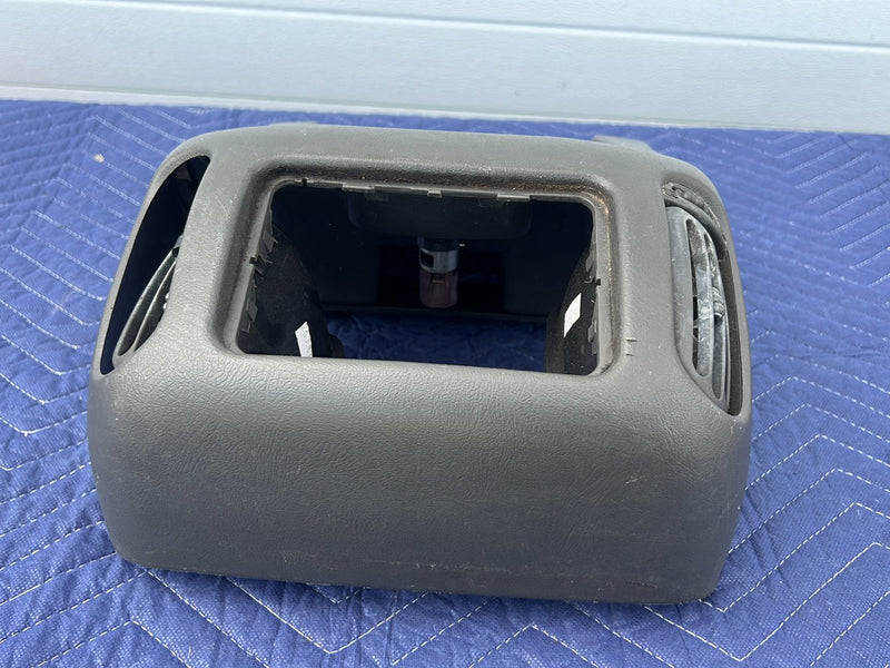 Chevrolet Silverado - Center Console PN: 15070570 15070488