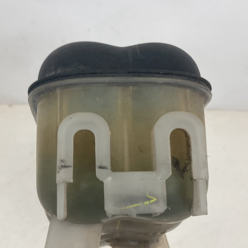 2007-2014 Chevy Silverado GMT900 Coolant Overflow Reservoir 15833723 OEM #5361M