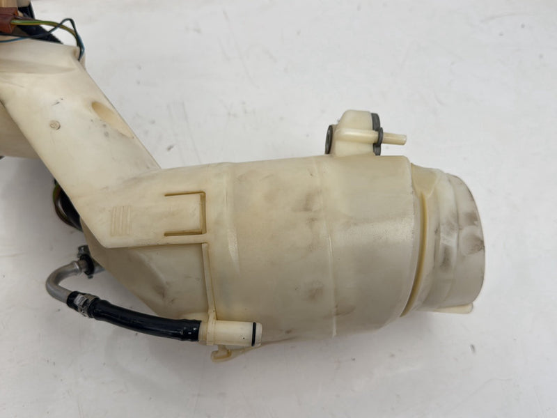 1996-2003 Audi S8 D2 Fuel Pump 4D0298087B/D24D0298133C/4D0906091C/405052002001Z OEM