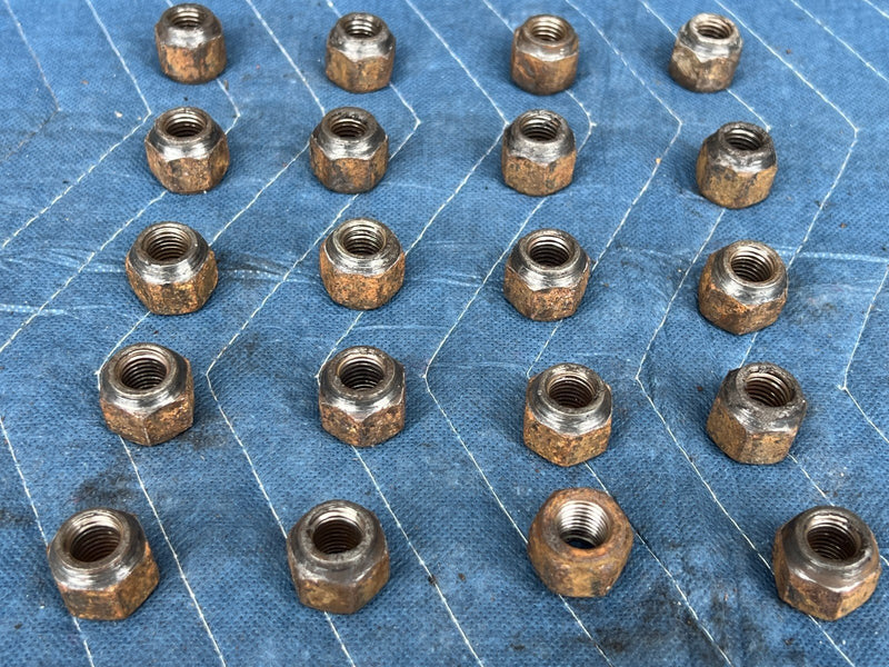 1989-1995 Volvo 740 940 Sedan Complete Wheel Lug Nut Bolt Set of 20 OEM #3795EM