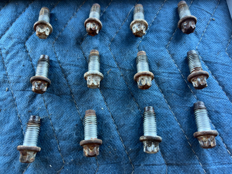 2002-2005 BMW 330xi 325xi E46 Rear CV Axle Mounting Bolt Hardware OEM #4802EM