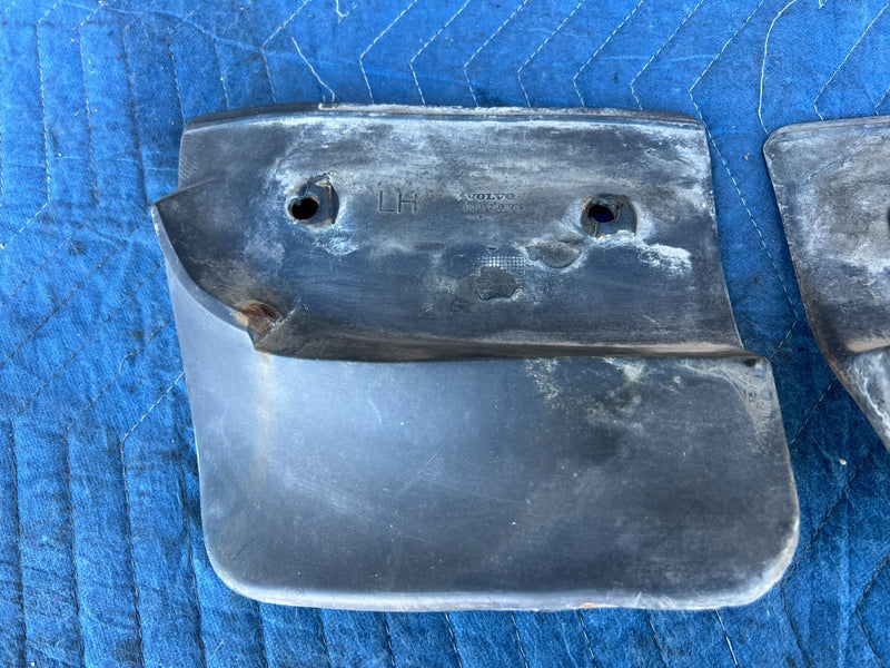 1986-1993 Volvo 240 244 245 Front Right & Left Mud Flap Pair 1312696 OEM #4352EM