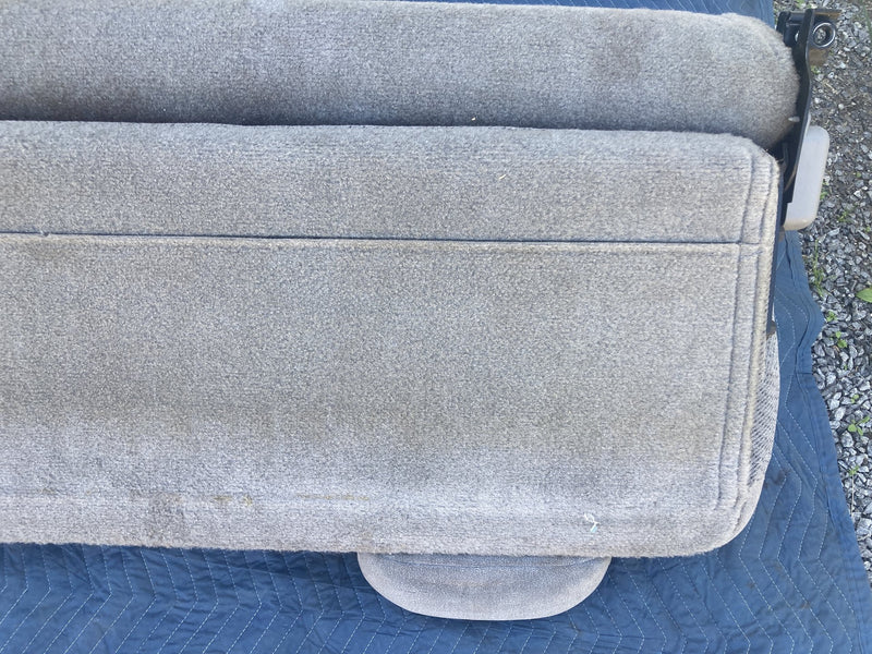1996-1999 Chevrolet Silverado GMT800 Rear Bench Seat Gray Cloth OEM #4716M