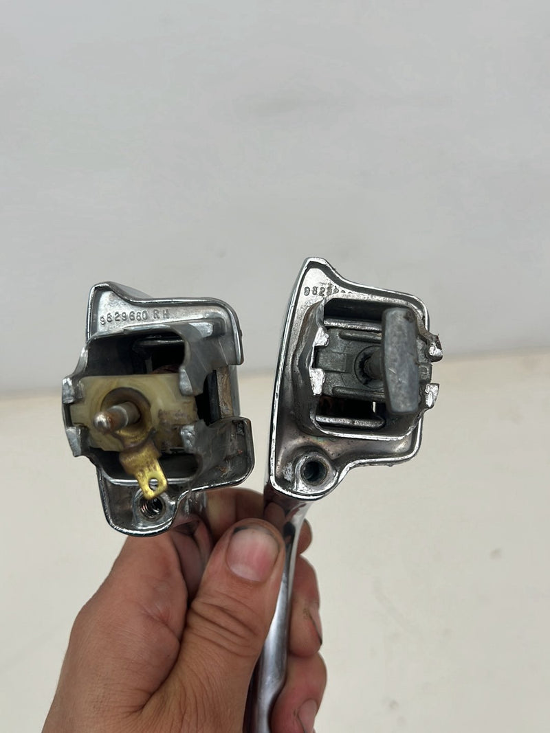 1976-1979 Cadillac Seville Door Handle Exterior Set of 4 Chrome 9829680 OEM #5591EM