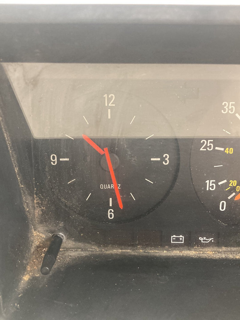 1975-1980 Volvo 244 Gauge Cluster Diesel Speedometer 1259826 1259860 OEM #4265M