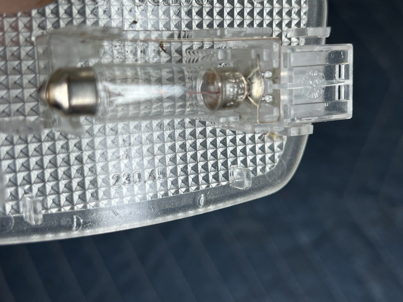 2008-2015 Volvo XC70 Rear Dome Light Assembly Overhead Vanity OEM #4313E