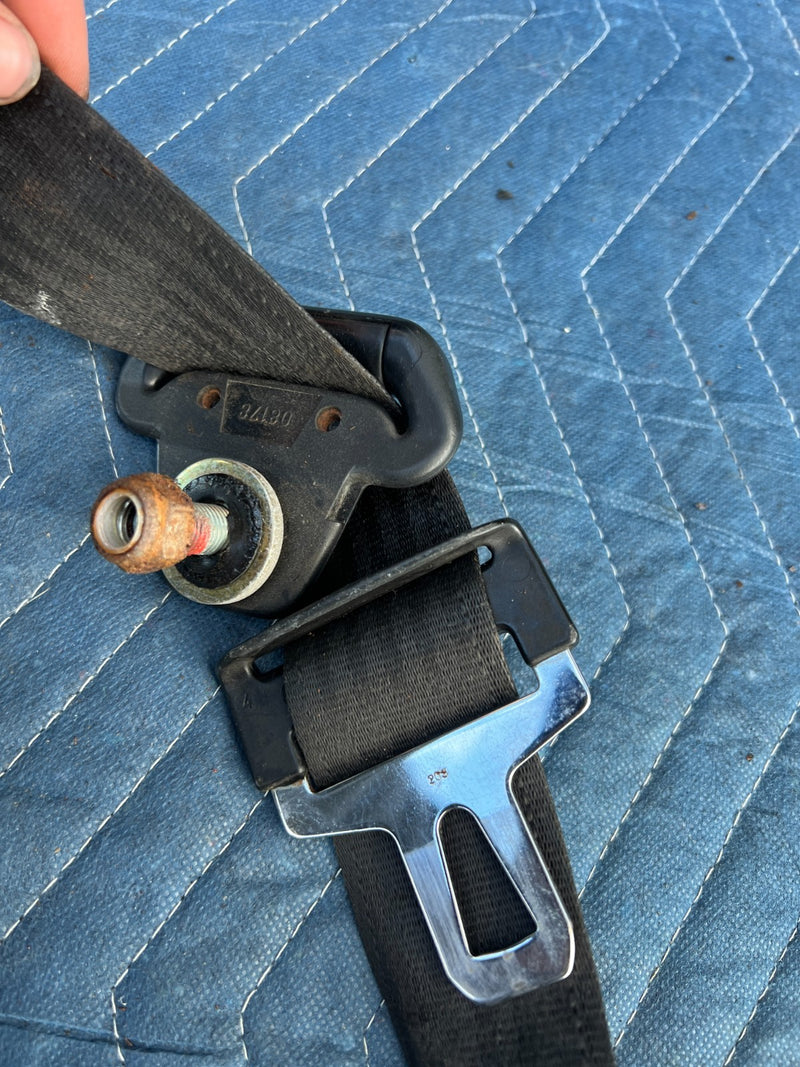 1986-1993 Volvo 240 244 Sedan Front Driver Left Seat Belt Retractor OEM #4194EM