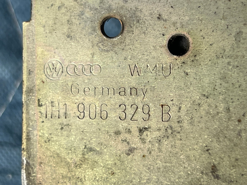 47084961