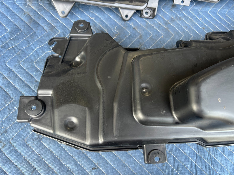2005-2011 Audi A6 Front Left & Right Door Speaker w/ Housing Pair OEM #3486EM