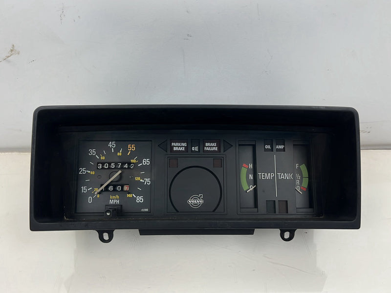 1975-1980 Volvo 244 240 Gauge Cluster Speedometer Assembly 1212529 OEM #5327EM