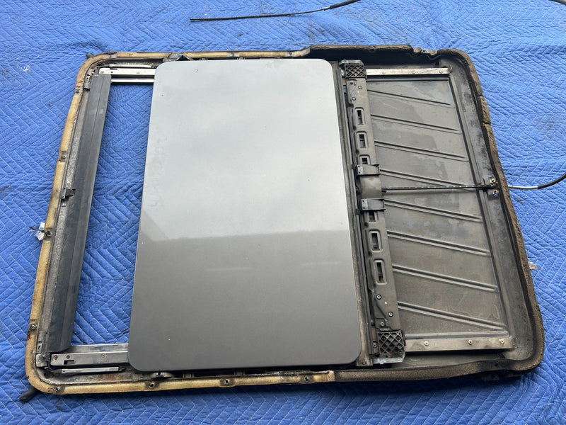 1986-1995 Mercedes 300D W124 Sun Moon Roof Sunroof Assembly Gray OEM #2842EM