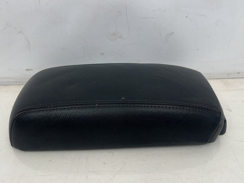 1998-2000 Volvo V70 S70 Center Console Lid Armrest OEM