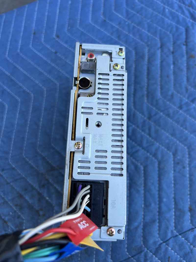 1988 Volvo 240 245 - Radio PN: DEH-2300