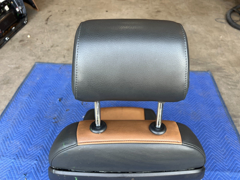 2005-2011 Audi A6 Front Passenger Seat Two Tone Amaretto + Black OEM #28ZJ